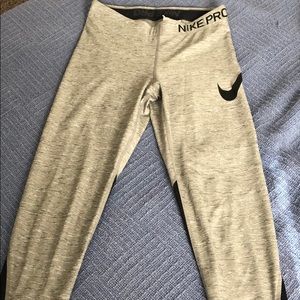 Nike Pro leggings